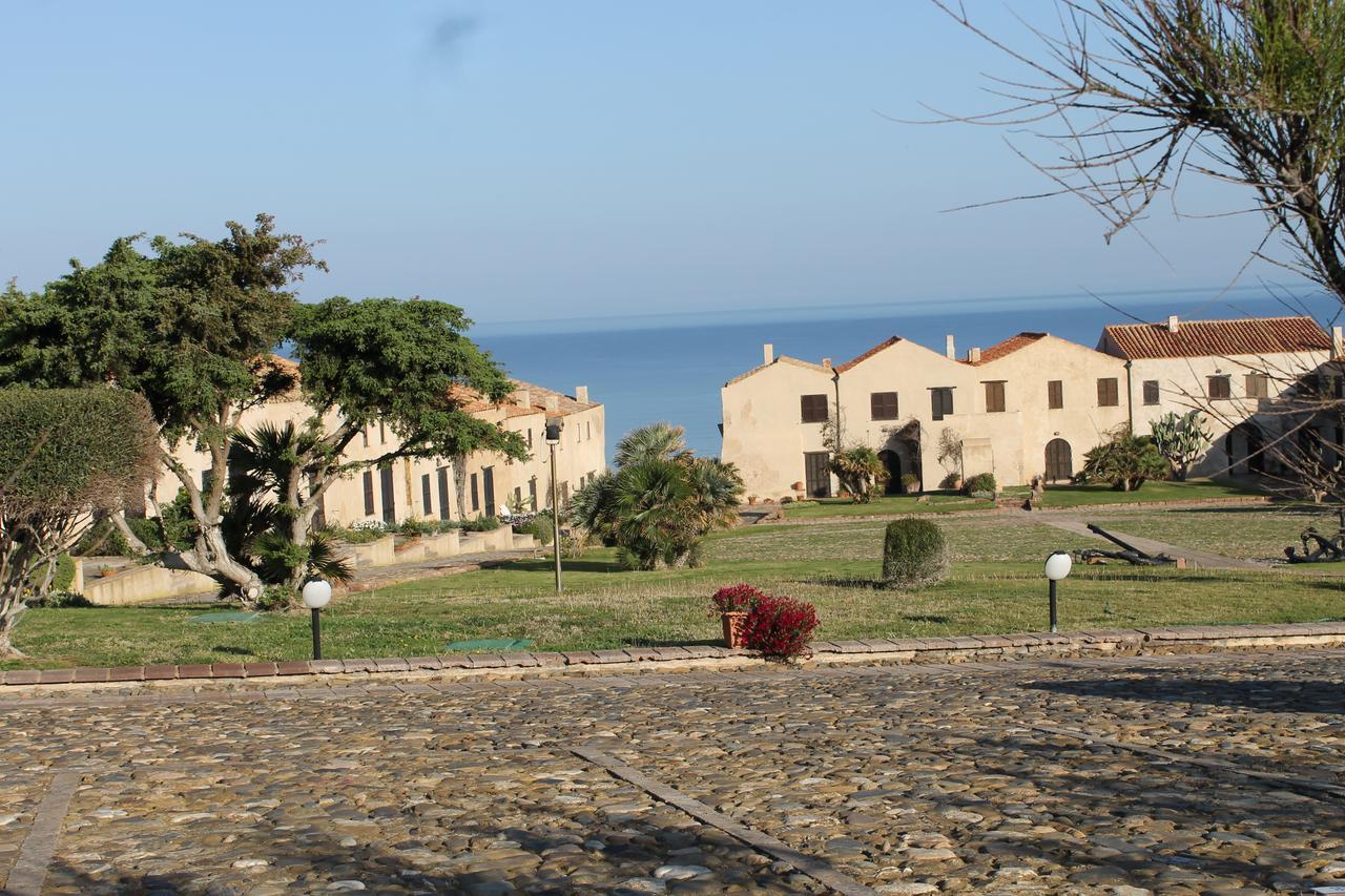 "Casa Cansella" A Few Steps From The Sea Gonnesa Exterior photo