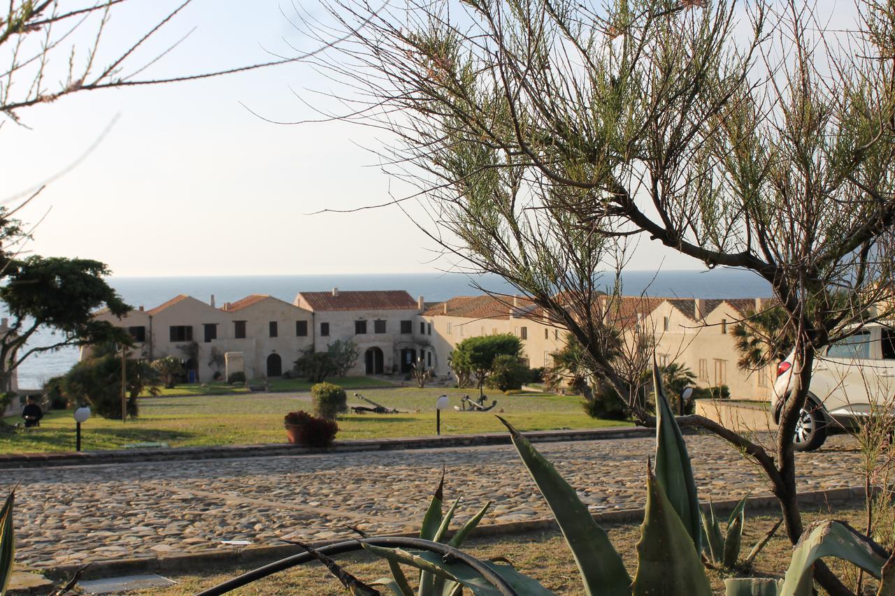 "Casa Cansella" A Few Steps From The Sea Gonnesa Exterior photo